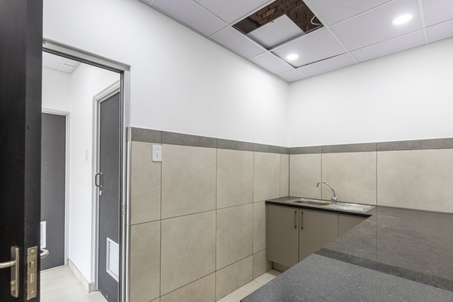 To Let commercial Property for Rent in Avianto Estates Gauteng