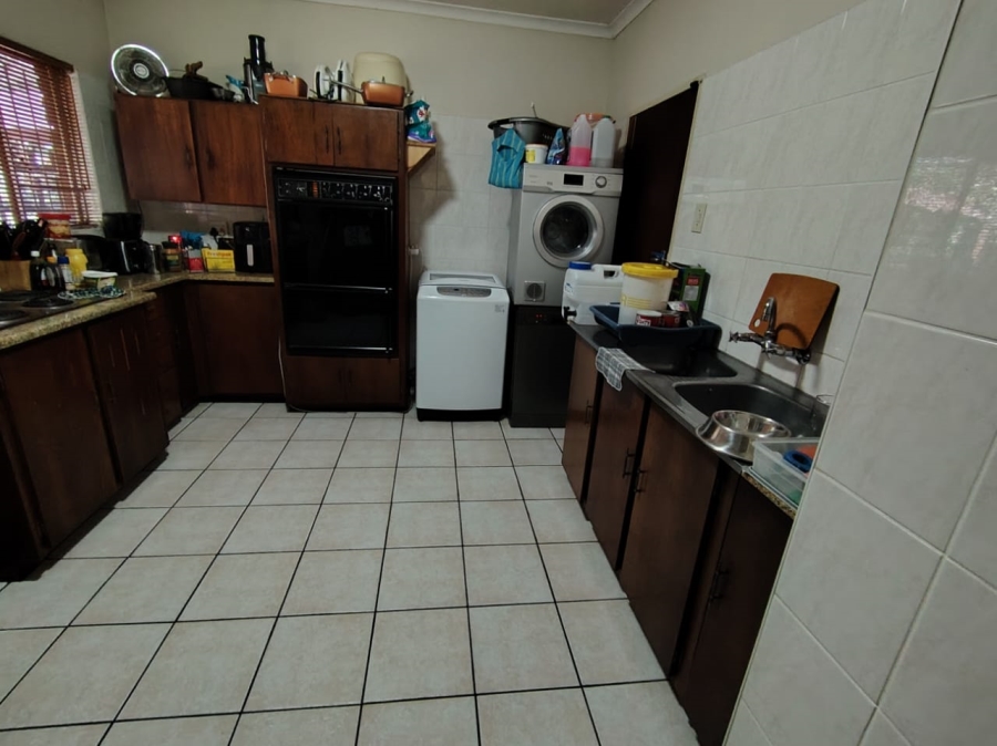 To Let 3 Bedroom Property for Rent in Hennopspark Gauteng