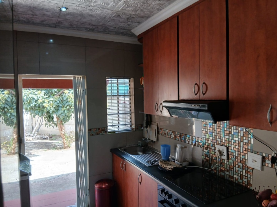  Bedroom Property for Sale in Elandspoort Gauteng