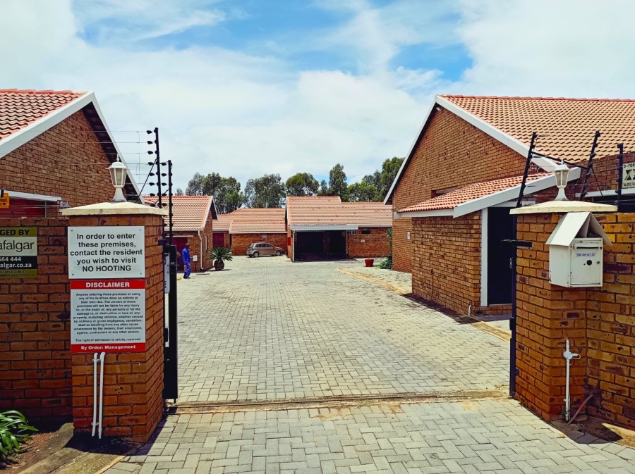 2 Bedroom Property for Sale in Cullinan Gauteng