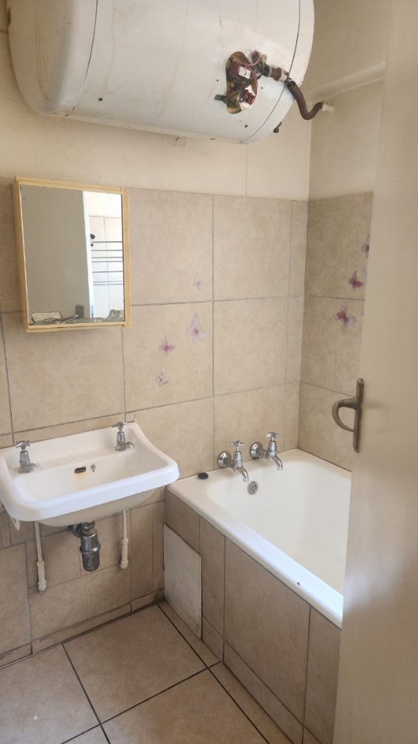 1 Bedroom Property for Sale in Trevenna Gauteng