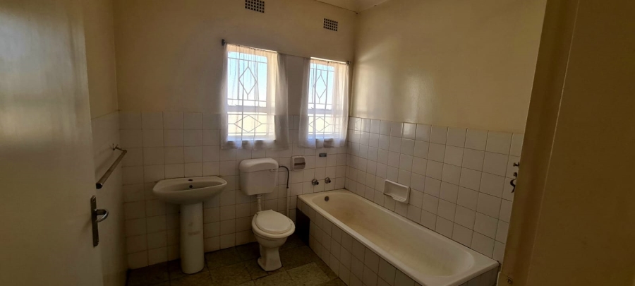 3 Bedroom Property for Sale in Misgund Gauteng