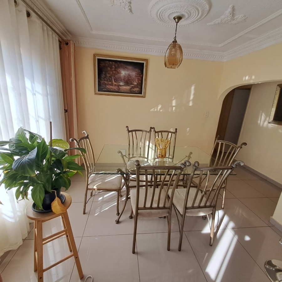 4 Bedroom Property for Sale in The Orchards Gauteng