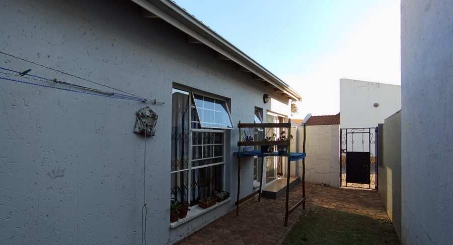 3 Bedroom Property for Sale in Elsburg Gauteng