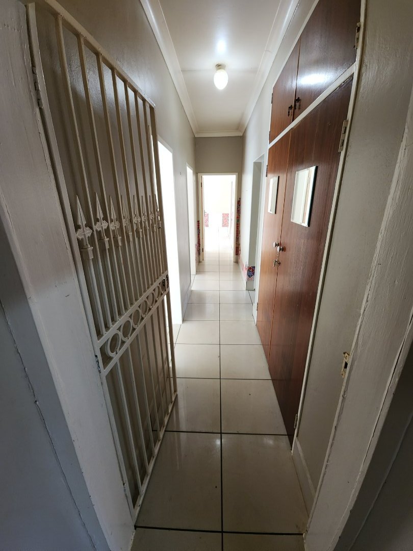 To Let 3 Bedroom Property for Rent in Wierda Park Gauteng