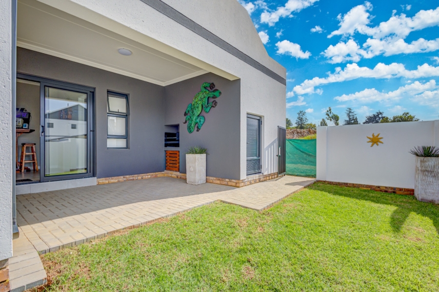 To Let 3 Bedroom Property for Rent in Glen Austin Gauteng