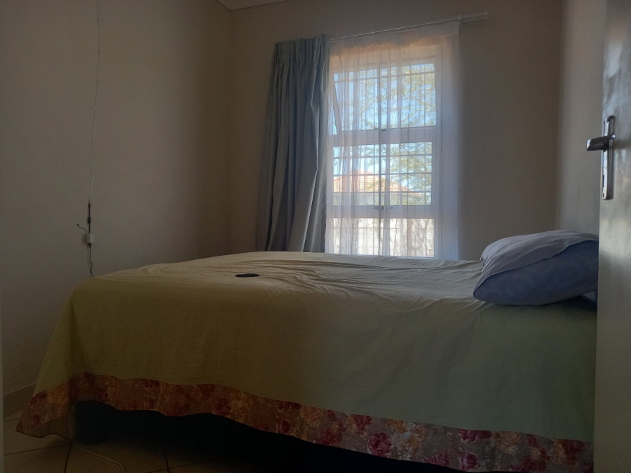 To Let 3 Bedroom Property for Rent in Zandfontein AH Gauteng