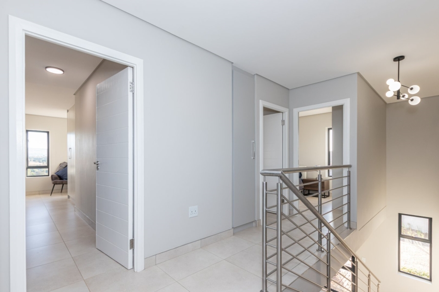 3 Bedroom Property for Sale in Avianto Estates Gauteng