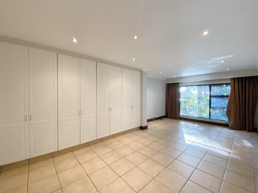 5 Bedroom Property for Sale in Bedfordview Gauteng