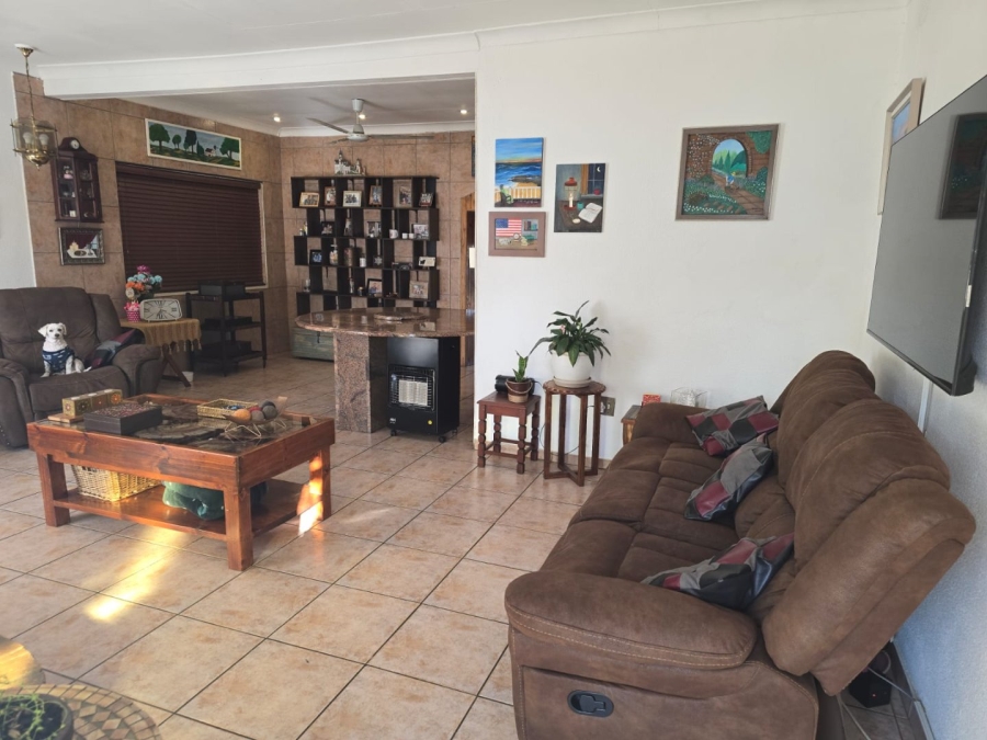3 Bedroom Property for Sale in Marlands Gauteng