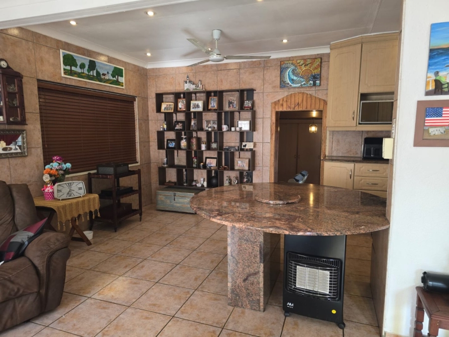 3 Bedroom Property for Sale in Marlands Gauteng