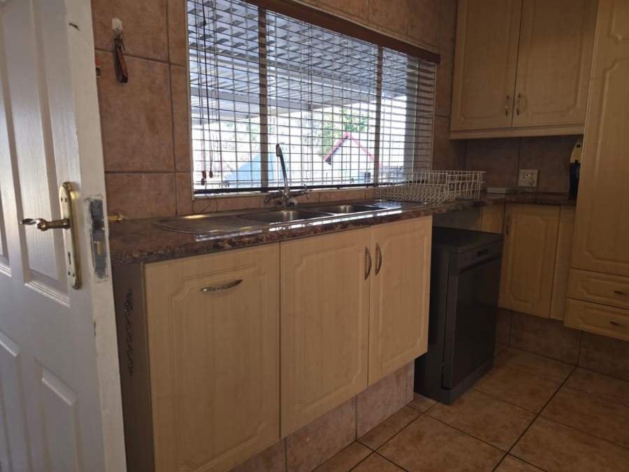 3 Bedroom Property for Sale in Marlands Gauteng