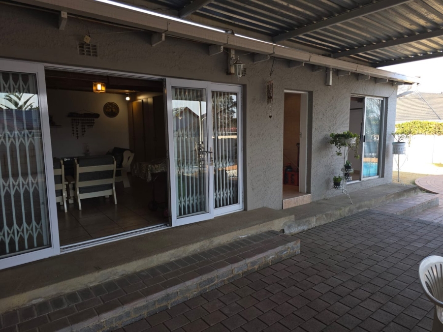 3 Bedroom Property for Sale in Marlands Gauteng