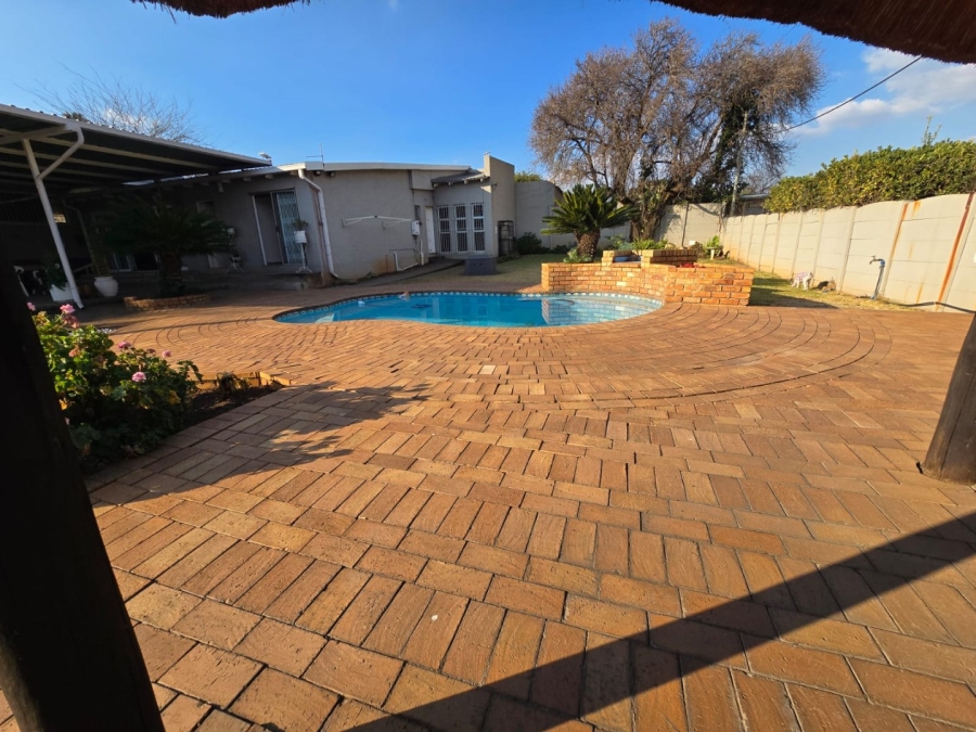 3 Bedroom Property for Sale in Marlands Gauteng
