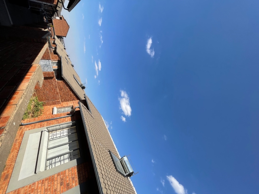 To Let 3 Bedroom Property for Rent in Noordwyk Gauteng