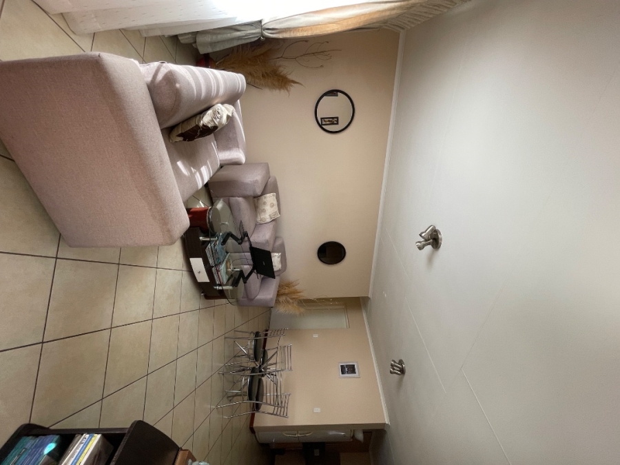 To Let 3 Bedroom Property for Rent in Noordwyk Gauteng