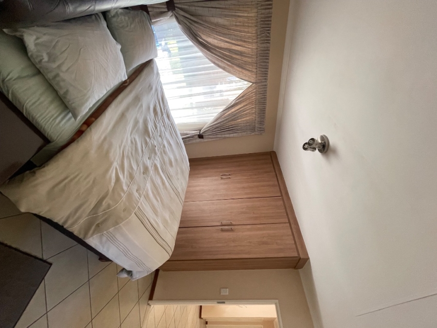 To Let 3 Bedroom Property for Rent in Noordwyk Gauteng