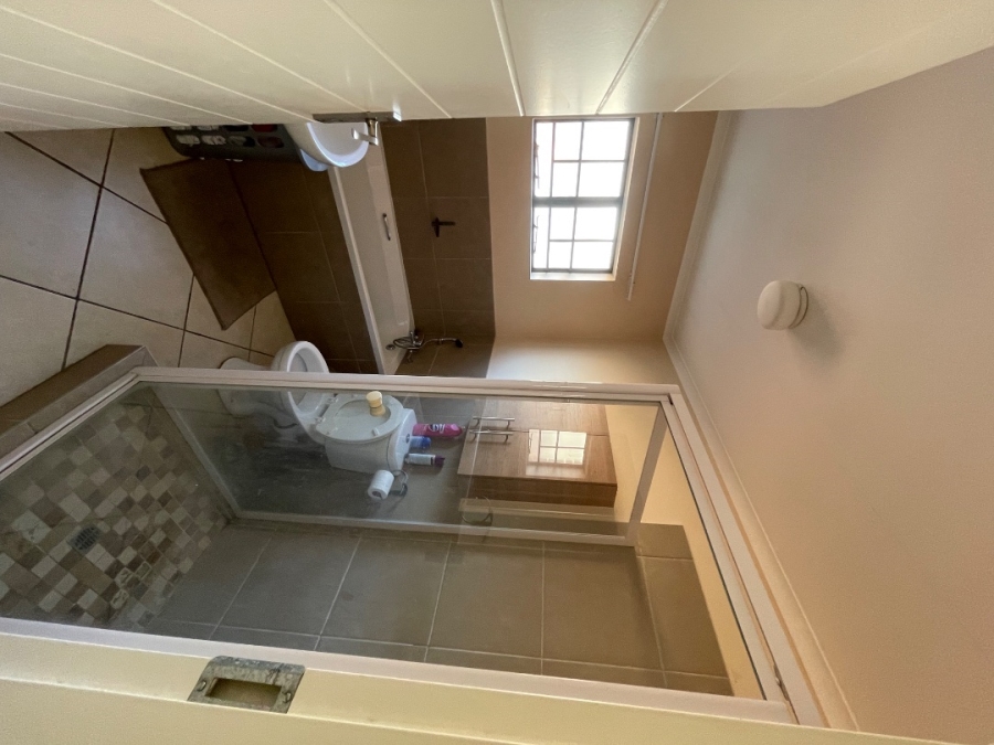 To Let 3 Bedroom Property for Rent in Noordwyk Gauteng