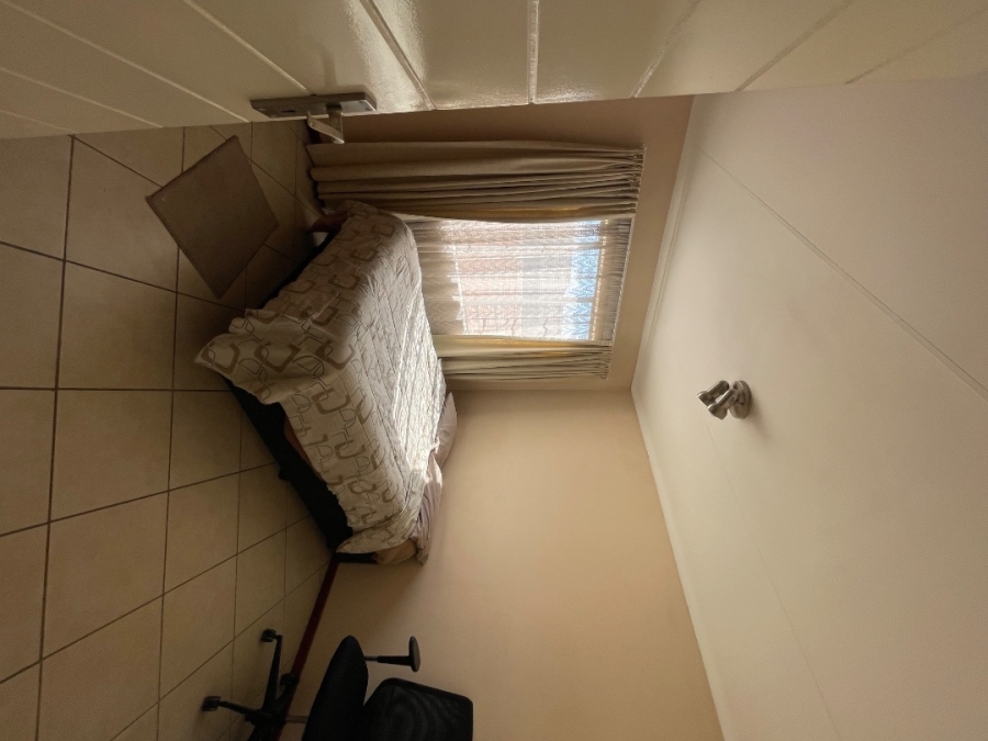 To Let 3 Bedroom Property for Rent in Noordwyk Gauteng
