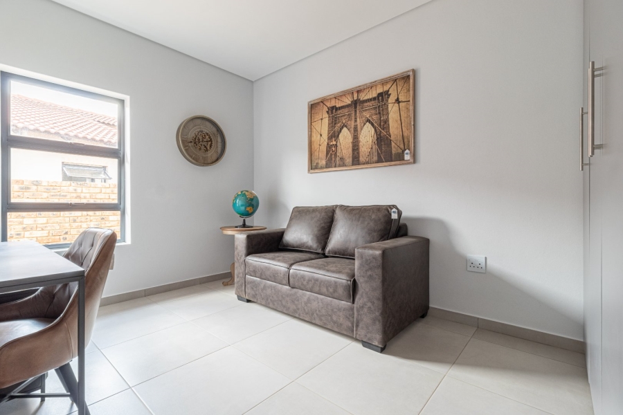 2 Bedroom Property for Sale in Avianto Estates Gauteng