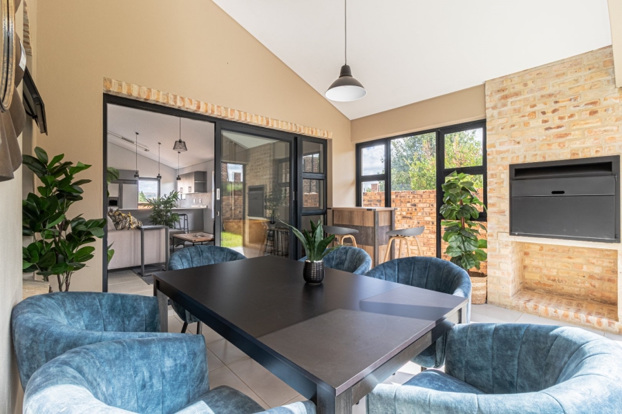 2 Bedroom Property for Sale in Avianto Estates Gauteng