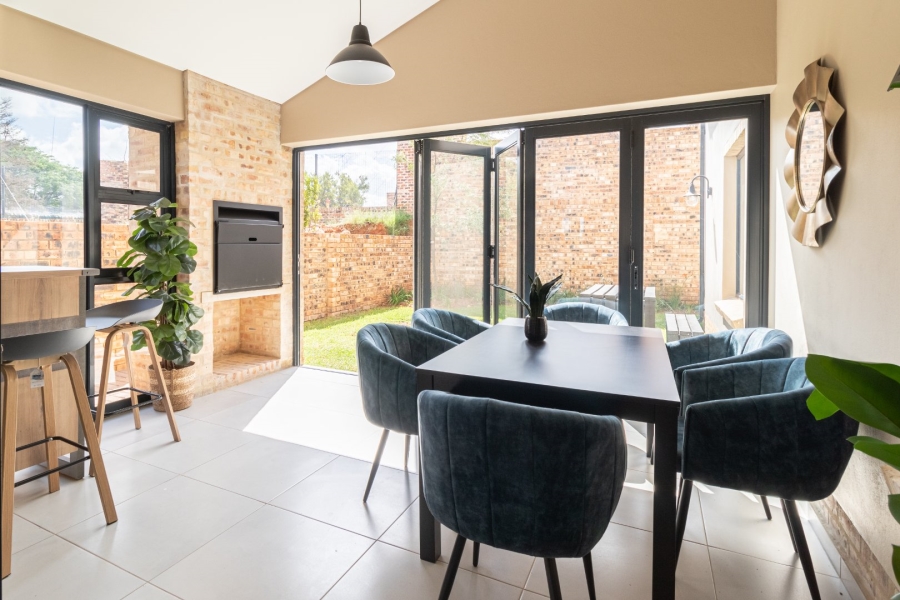 2 Bedroom Property for Sale in Avianto Estates Gauteng