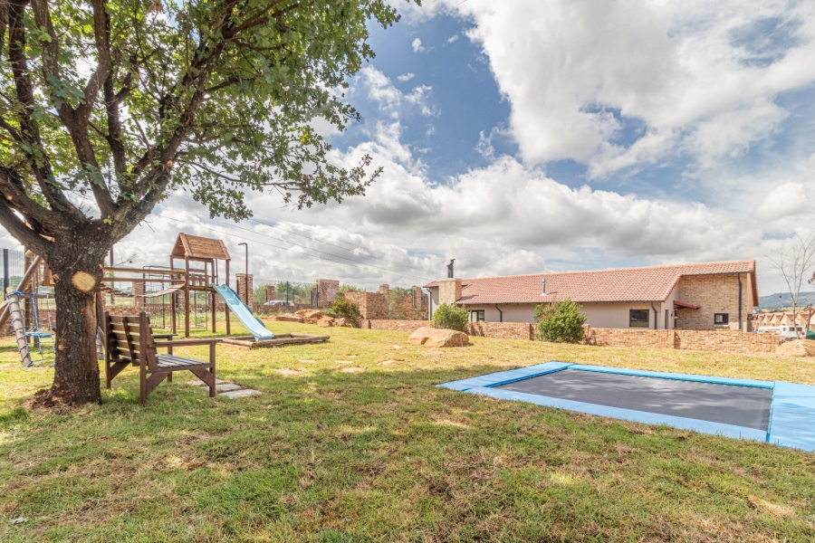 2 Bedroom Property for Sale in Avianto Estates Gauteng