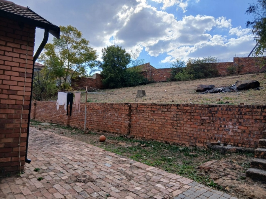 2 Bedroom Property for Sale in Danville Gauteng