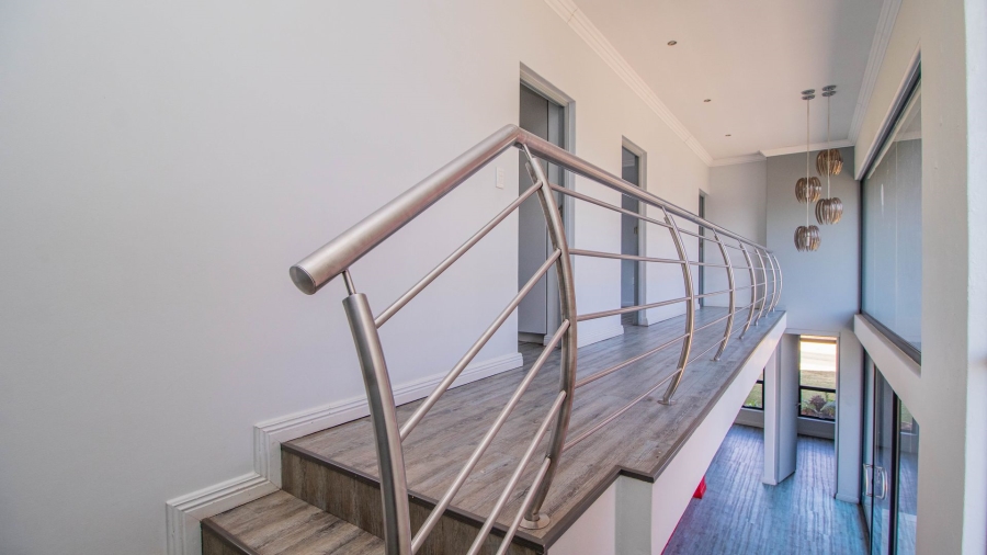 3 Bedroom Property for Sale in Serengeti Lifestyle Estate Gauteng