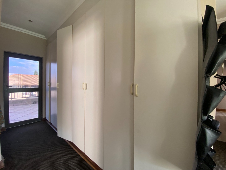 4 Bedroom Property for Sale in Craigavon Gauteng