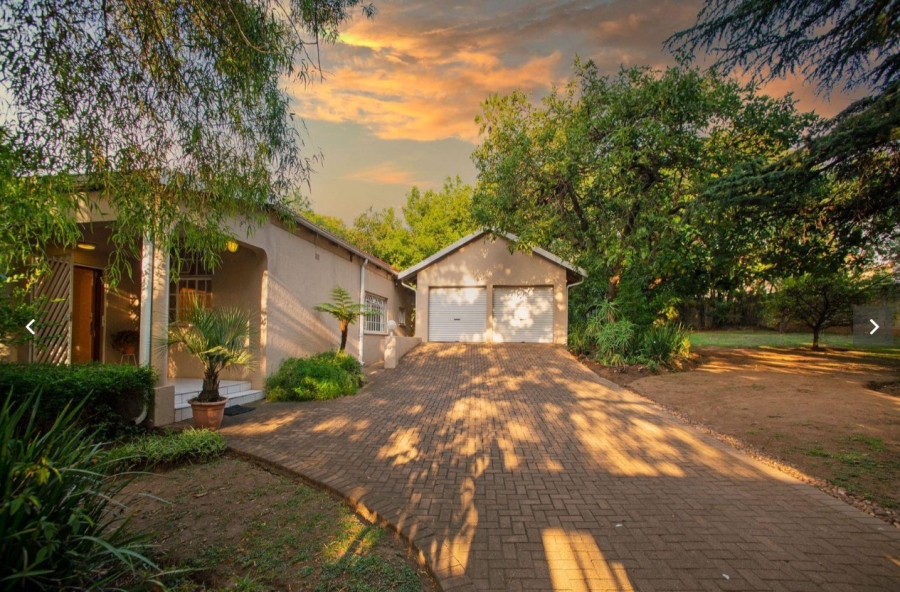 3 Bedroom Property for Sale in Bedfordview Gauteng