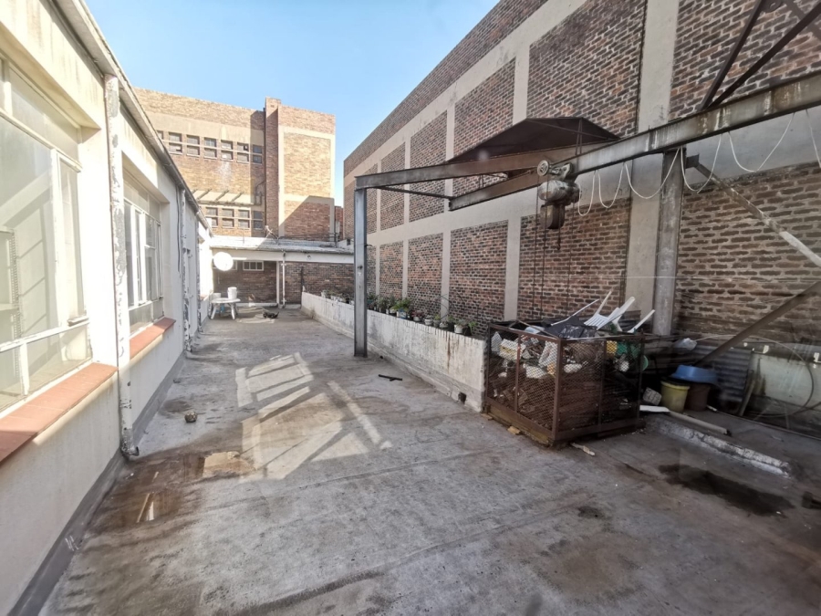  Bedroom Property for Sale in Doornfontein Gauteng