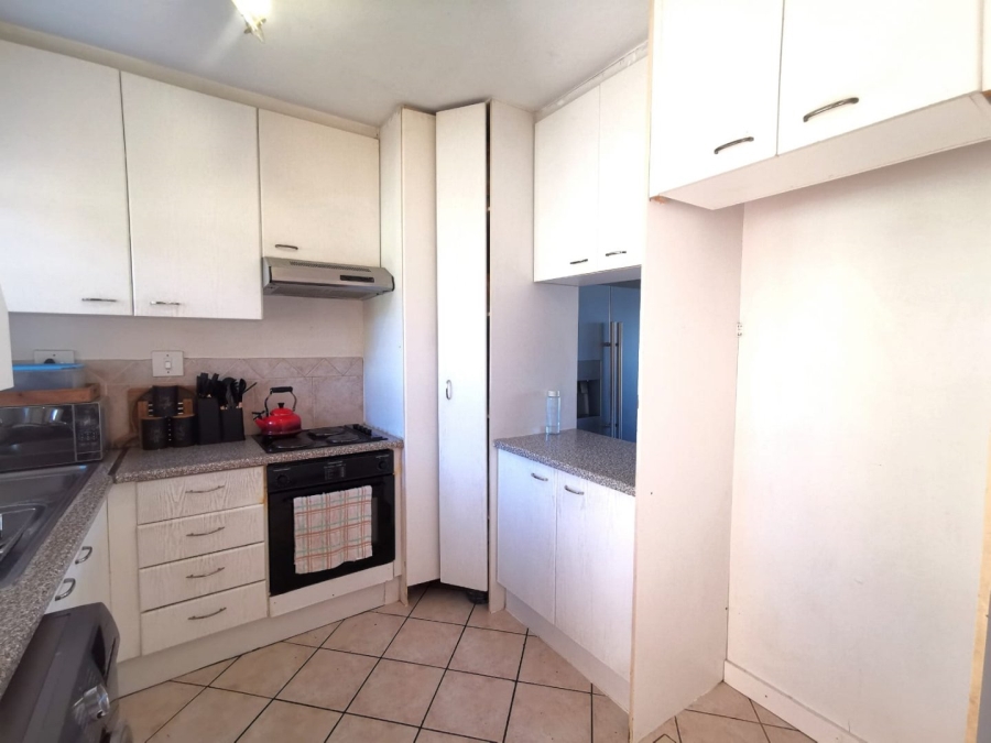 2 Bedroom Property for Sale in Winchester Hills Gauteng