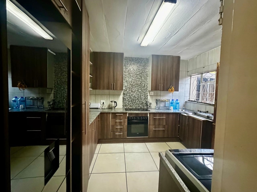 2 Bedroom Property for Sale in Witfield Gauteng