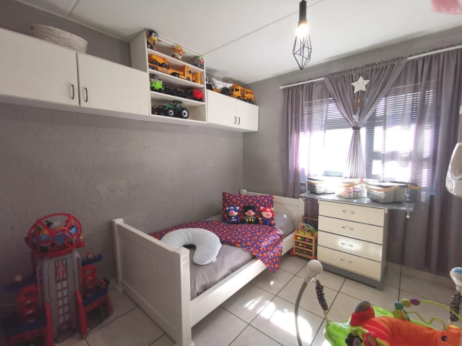 2 Bedroom Property for Sale in Winchester Hills Gauteng