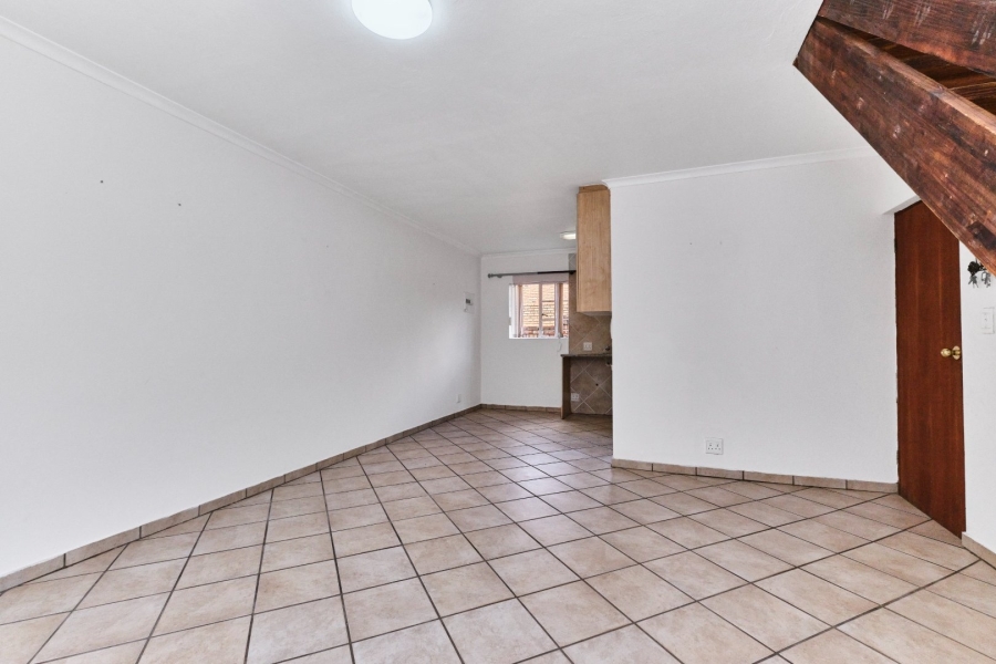2 Bedroom Property for Sale in Sundowner Gauteng