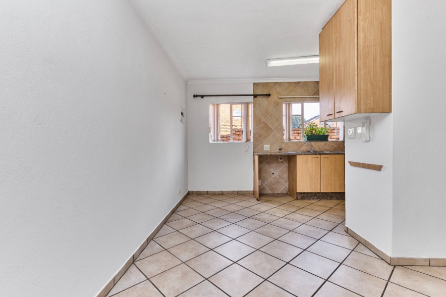 2 Bedroom Property for Sale in Sundowner Gauteng