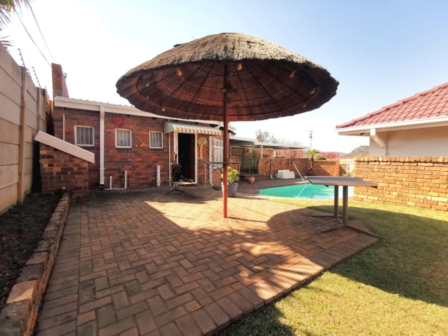 4 Bedroom Property for Sale in Alan Manor Gauteng