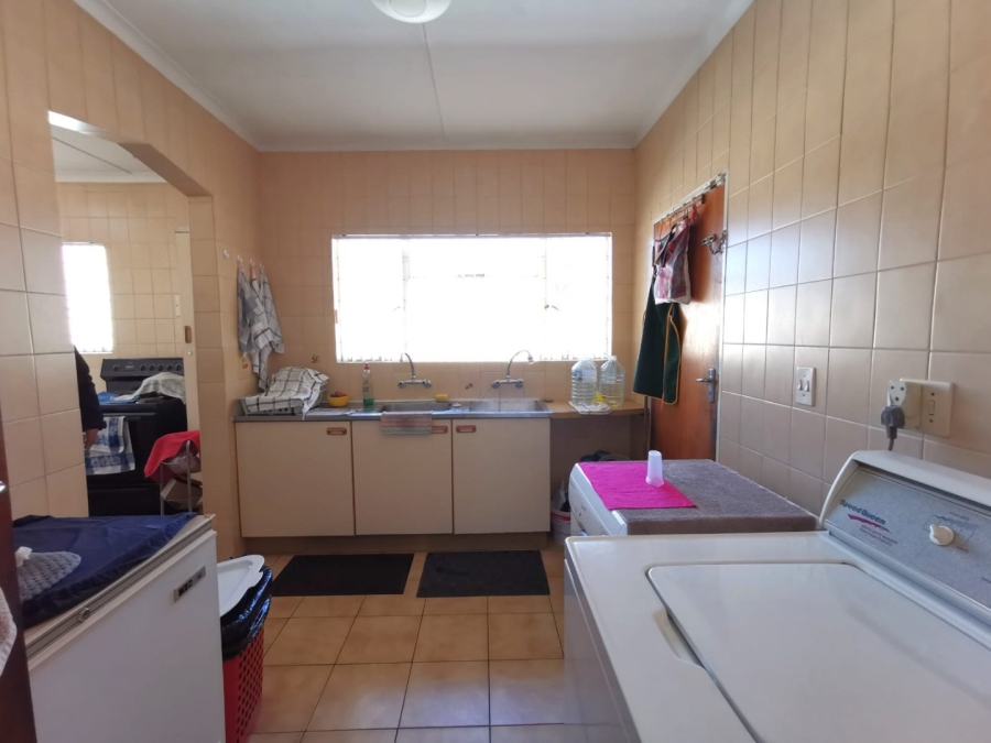 4 Bedroom Property for Sale in Alan Manor Gauteng
