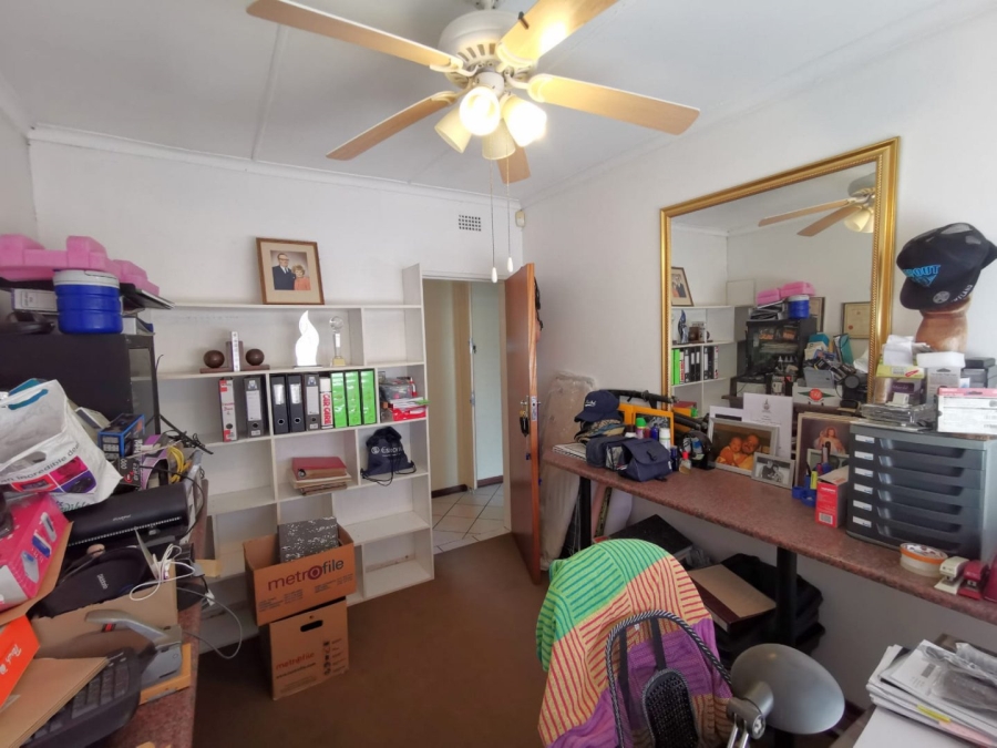 4 Bedroom Property for Sale in Alan Manor Gauteng