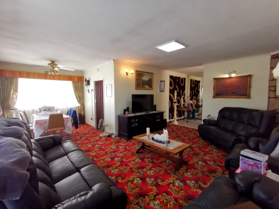 4 Bedroom Property for Sale in Alan Manor Gauteng