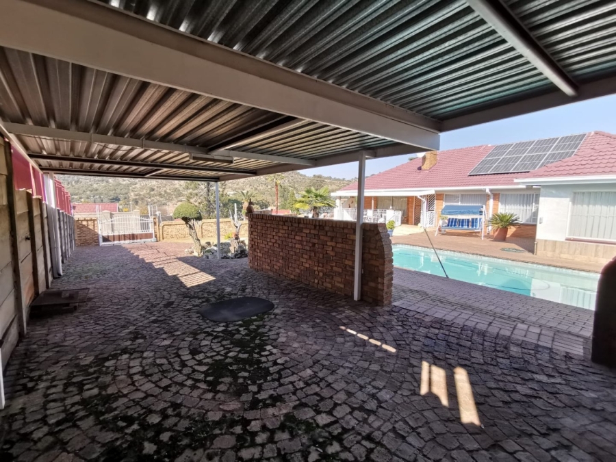 4 Bedroom Property for Sale in Alan Manor Gauteng