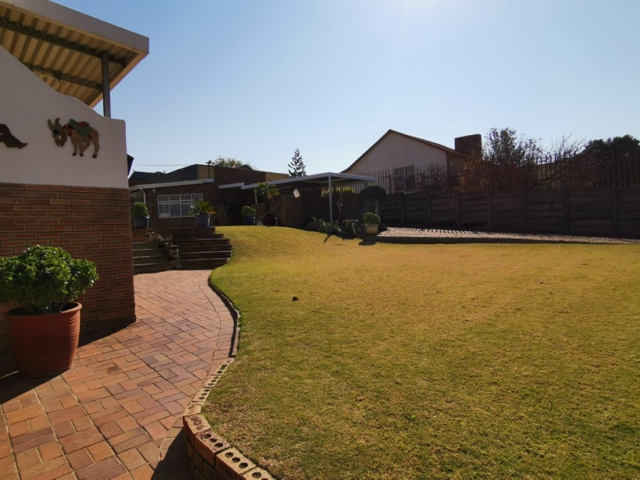 4 Bedroom Property for Sale in Alan Manor Gauteng