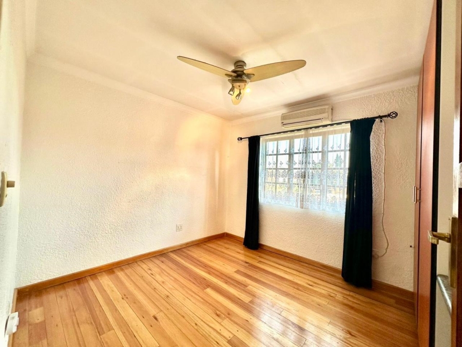5 Bedroom Property for Sale in Selection Park Gauteng