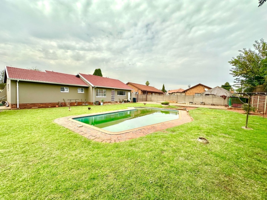 3 Bedroom Property for Sale in Leondale Gauteng