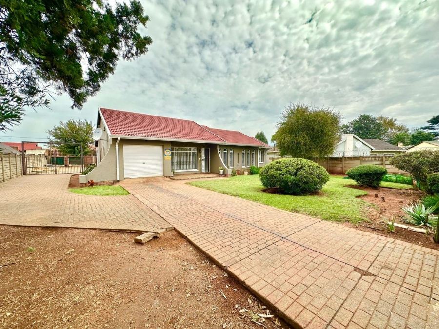 3 Bedroom Property for Sale in Leondale Gauteng