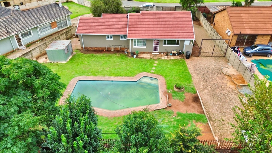 3 Bedroom Property for Sale in Leondale Gauteng