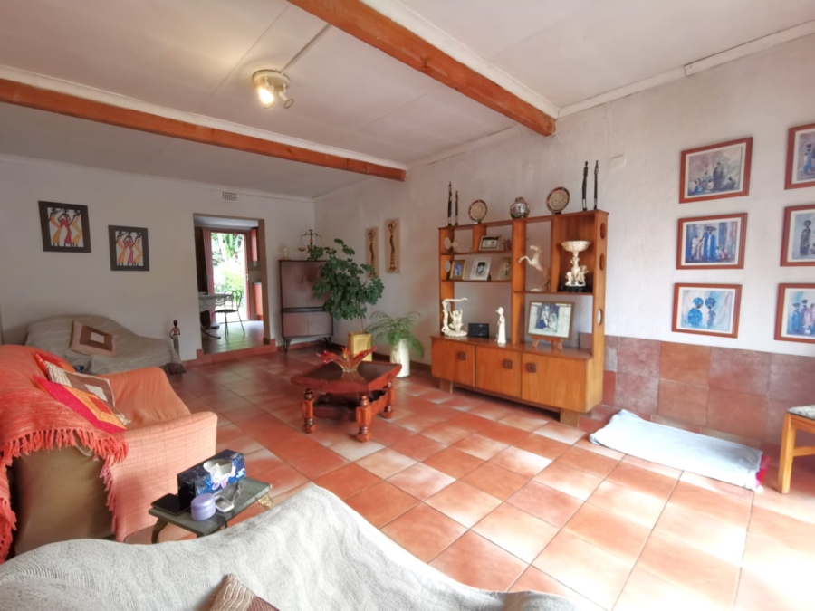 6 Bedroom Property for Sale in The Hill Gauteng