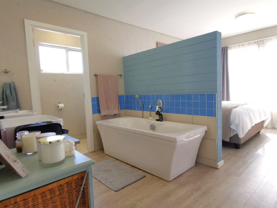 2 Bedroom Property for Sale in Paulshof Gauteng