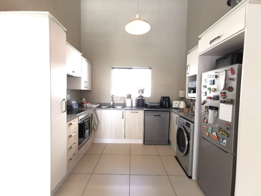 2 Bedroom Property for Sale in Paulshof Gauteng